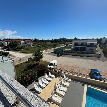 Funtana Appartements An Der 1 Reihe Vom Meer מראה חיצוני תמונה