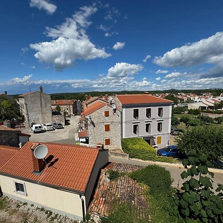 Funtana Appartements An Der 1 Reihe Vom Meer מראה חיצוני תמונה