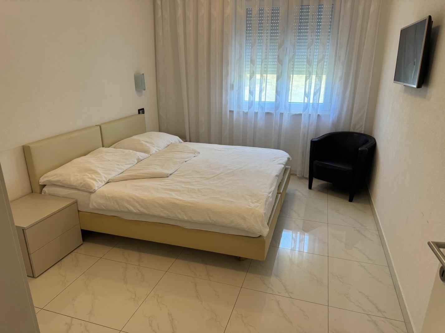 Funtana Appartements An Der 1 Reihe Vom Meer מראה חיצוני תמונה
