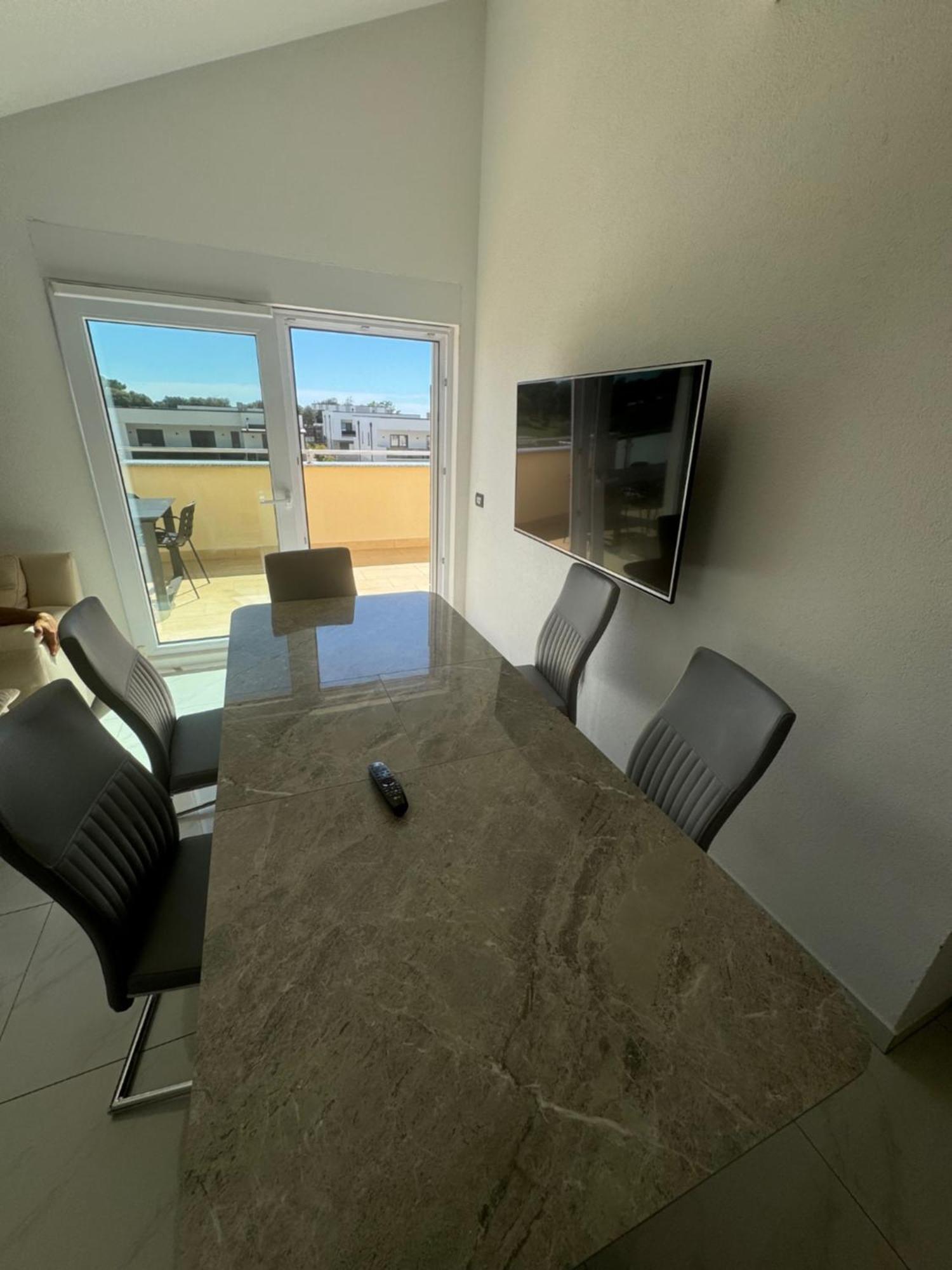 Funtana Appartements An Der 1 Reihe Vom Meer מראה חיצוני תמונה