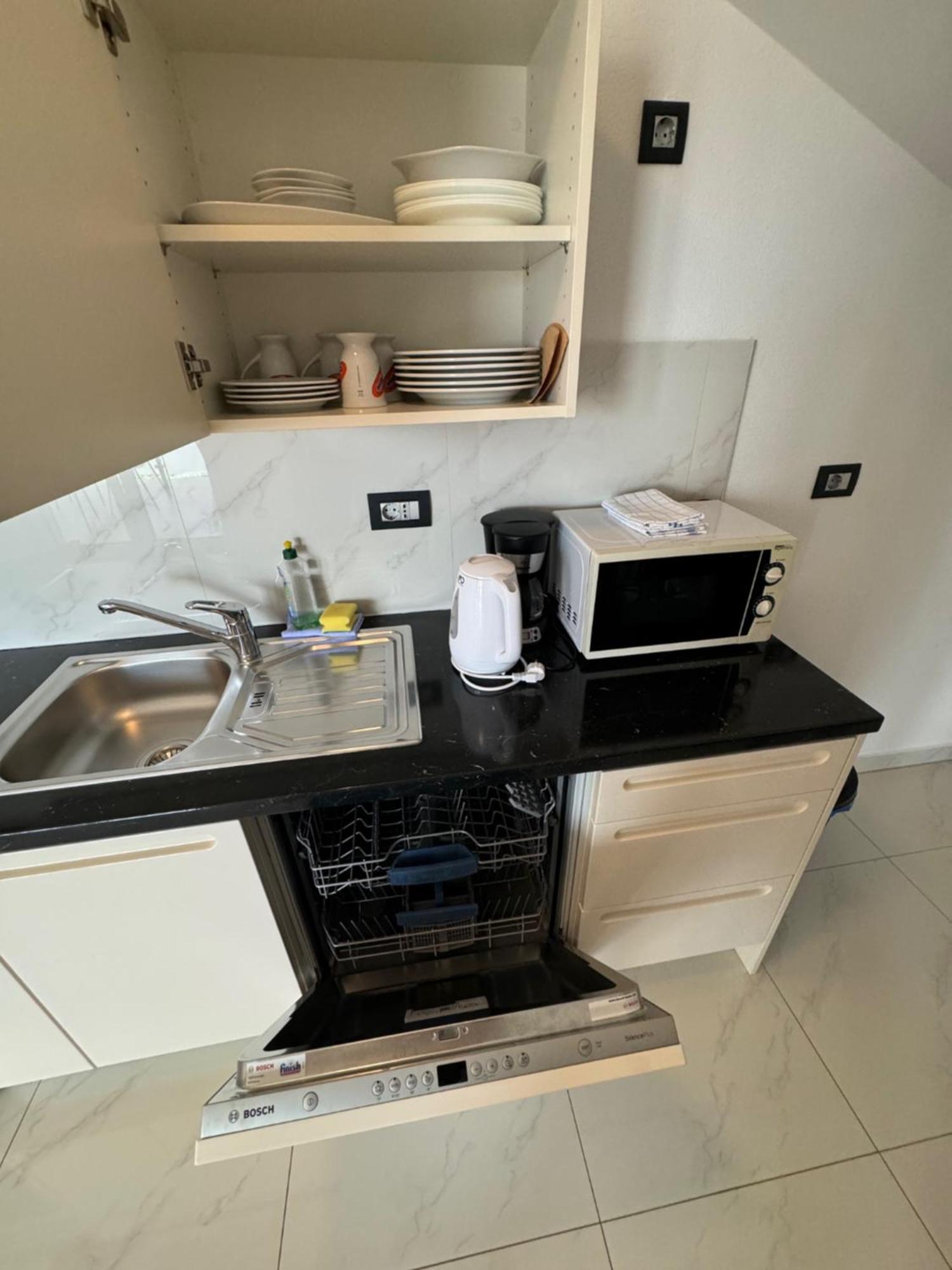 Funtana Appartements An Der 1 Reihe Vom Meer מראה חיצוני תמונה