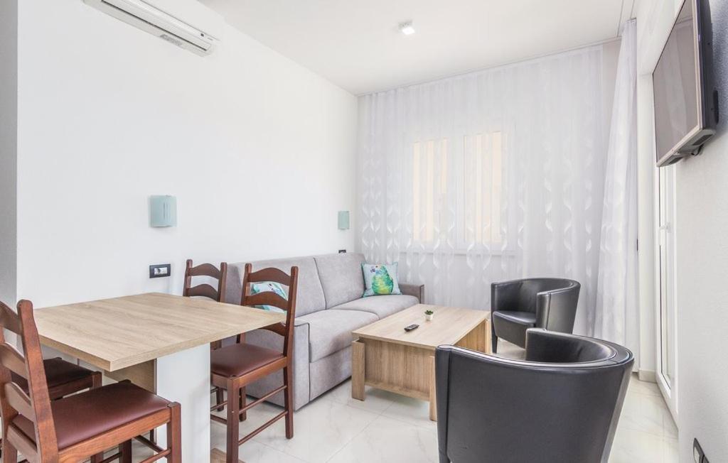 Funtana Appartements An Der 1 Reihe Vom Meer מראה חיצוני תמונה